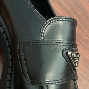 Women’s Black Loafers | Size 9